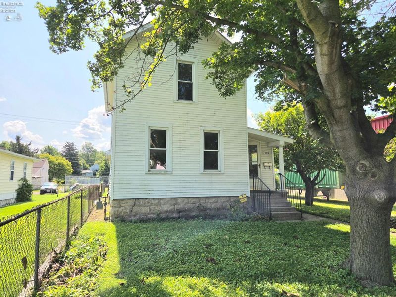 309 Ohio Avenue, Fremont, OH 43420 Photo 2