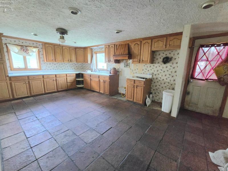 309 Ohio Avenue, Fremont, OH 43420 Photo 5