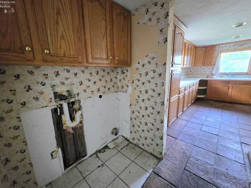 309 Ohio Avenue, Fremont, OH 43420 Photo 6