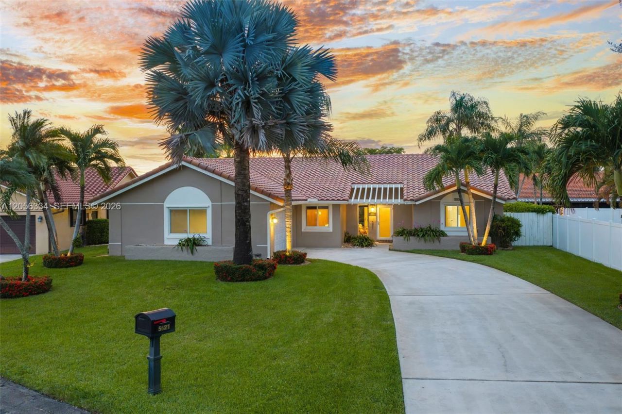 5621 Thornbluff Ave, Davie, FL 33331 Photo