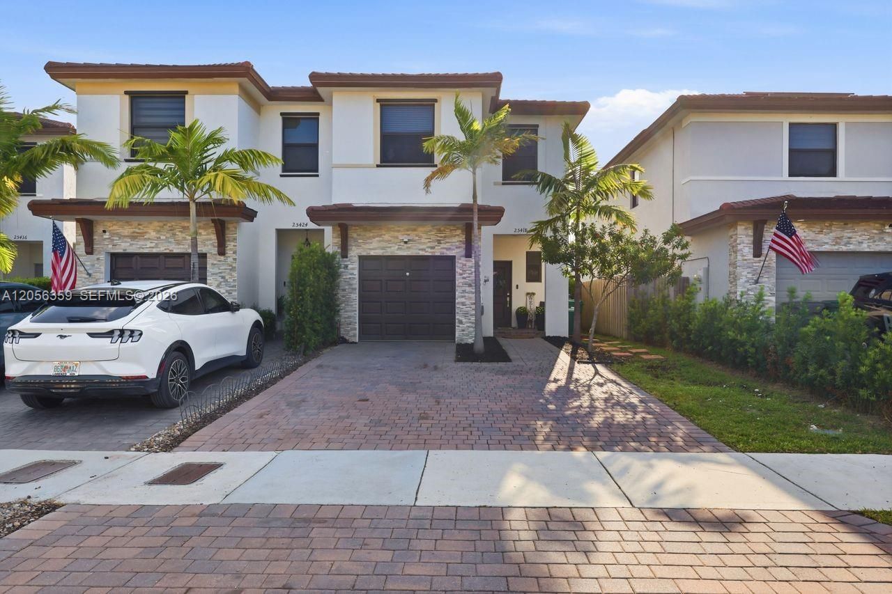 25418 SW 108th Ct, Homestead, FL 33032 Photo