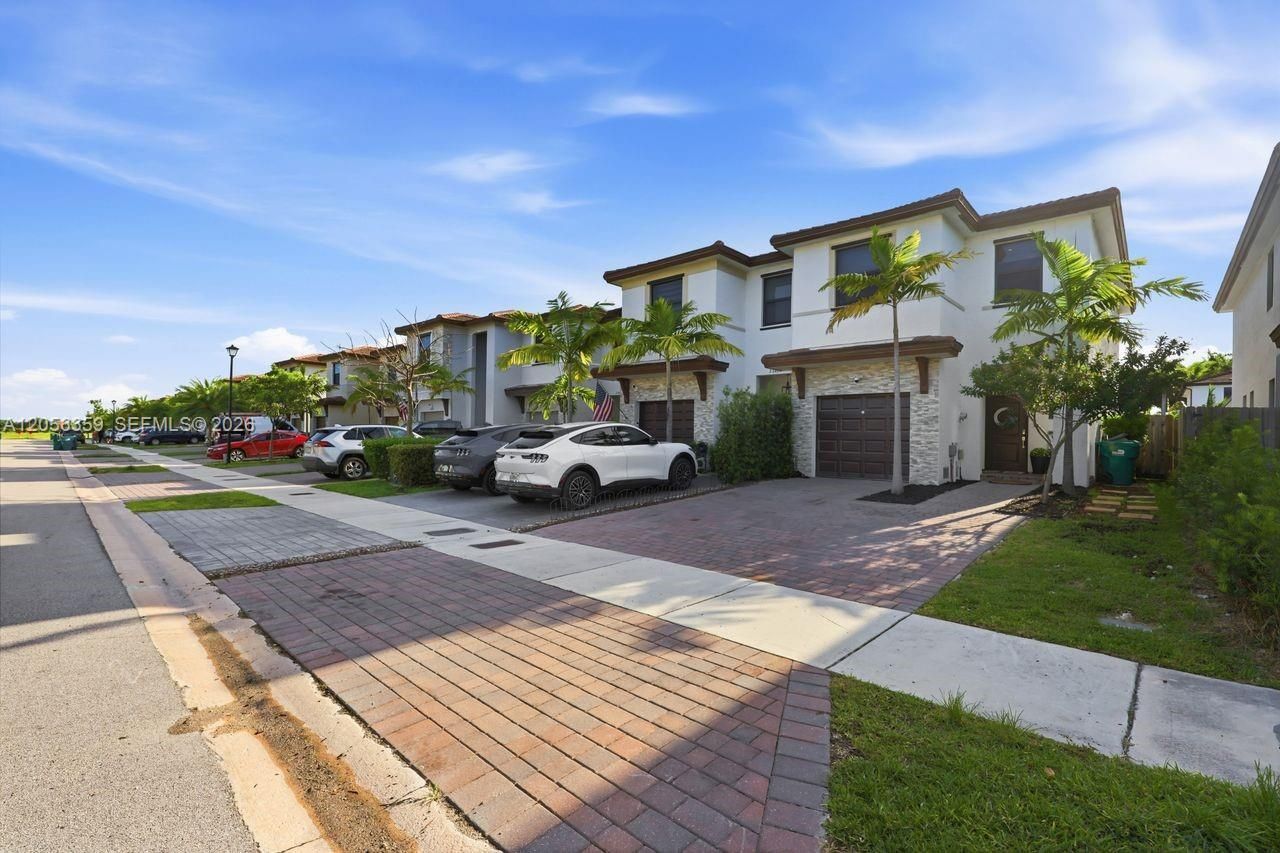 25418 SW 108th Ct, Homestead, FL 33032 Photo