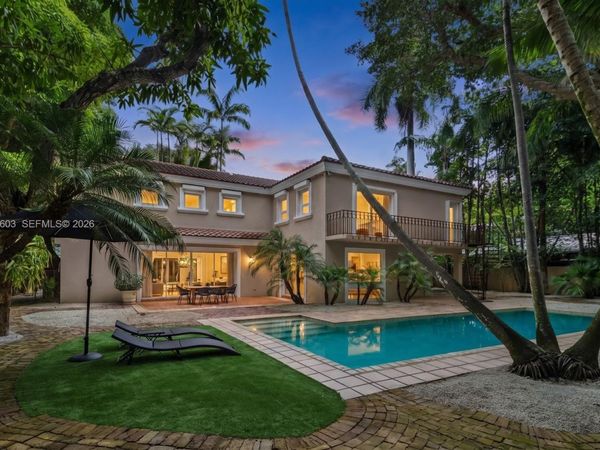 3798 Matheson Ave , Miami, FL 33133