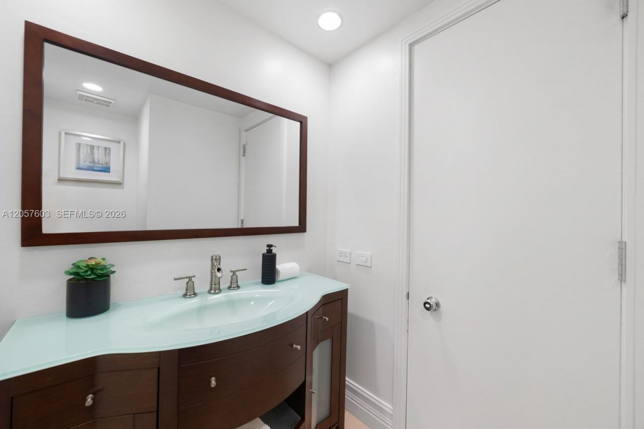 3798 Matheson Ave , Miami, FL 33133 Photo