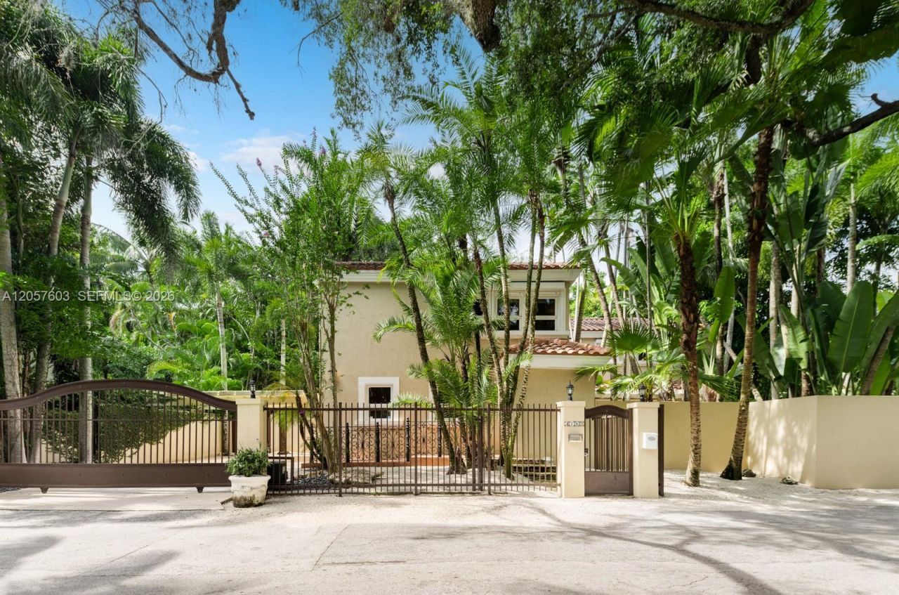 3798 Matheson Ave , Miami, FL 33133 Photo