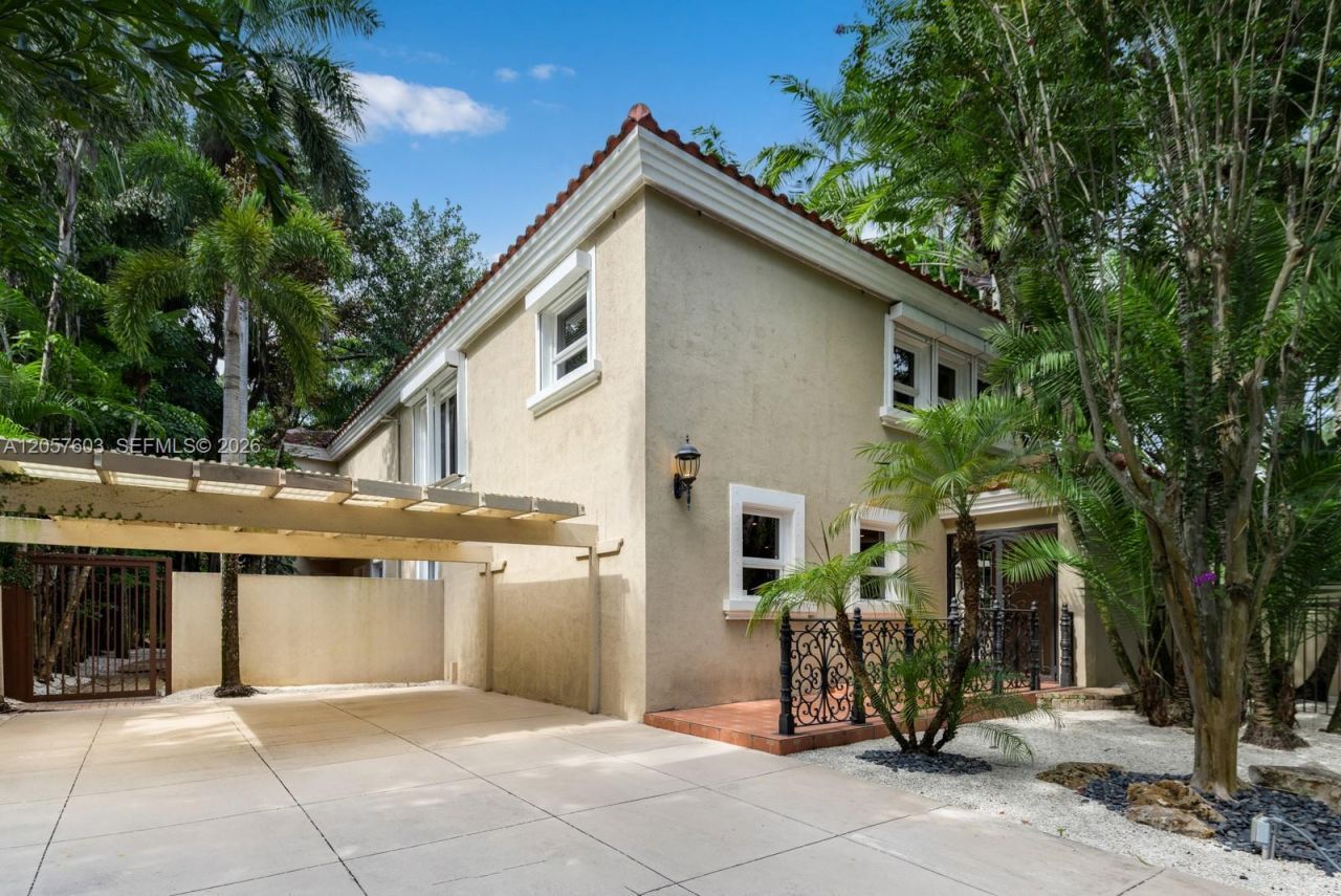 3798 Matheson Ave , Miami, FL 33133 Photo