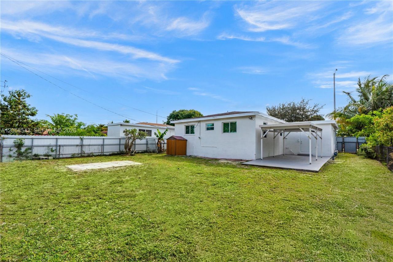 1271 NE 159th St , North Miami Beach, FL 33162 Photo