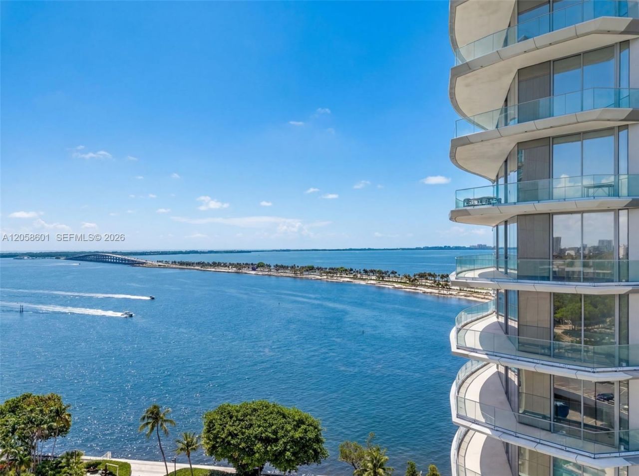 175 SE 25th Rd , Unit 604, Miami, FL 33129 Photo