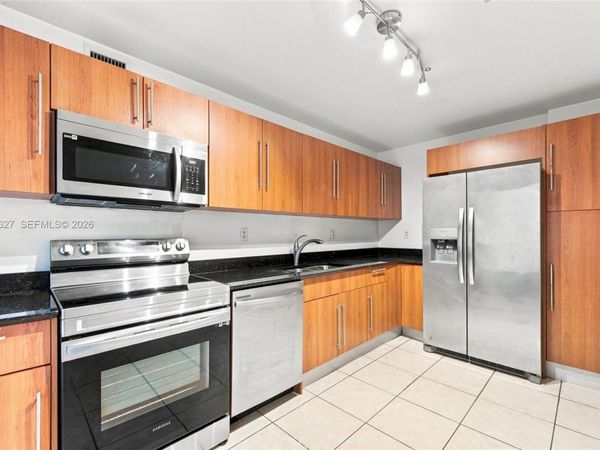 3000 S Ocean Dr, Unit 518, Hollywood, FL 33019