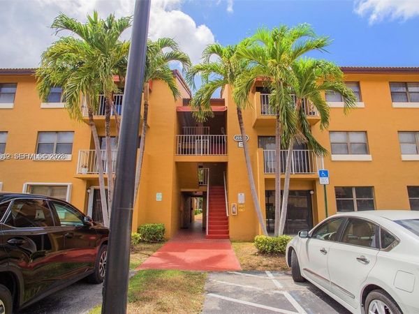 15550 SW 80th St , Unit E-102, Miami, FL 33193