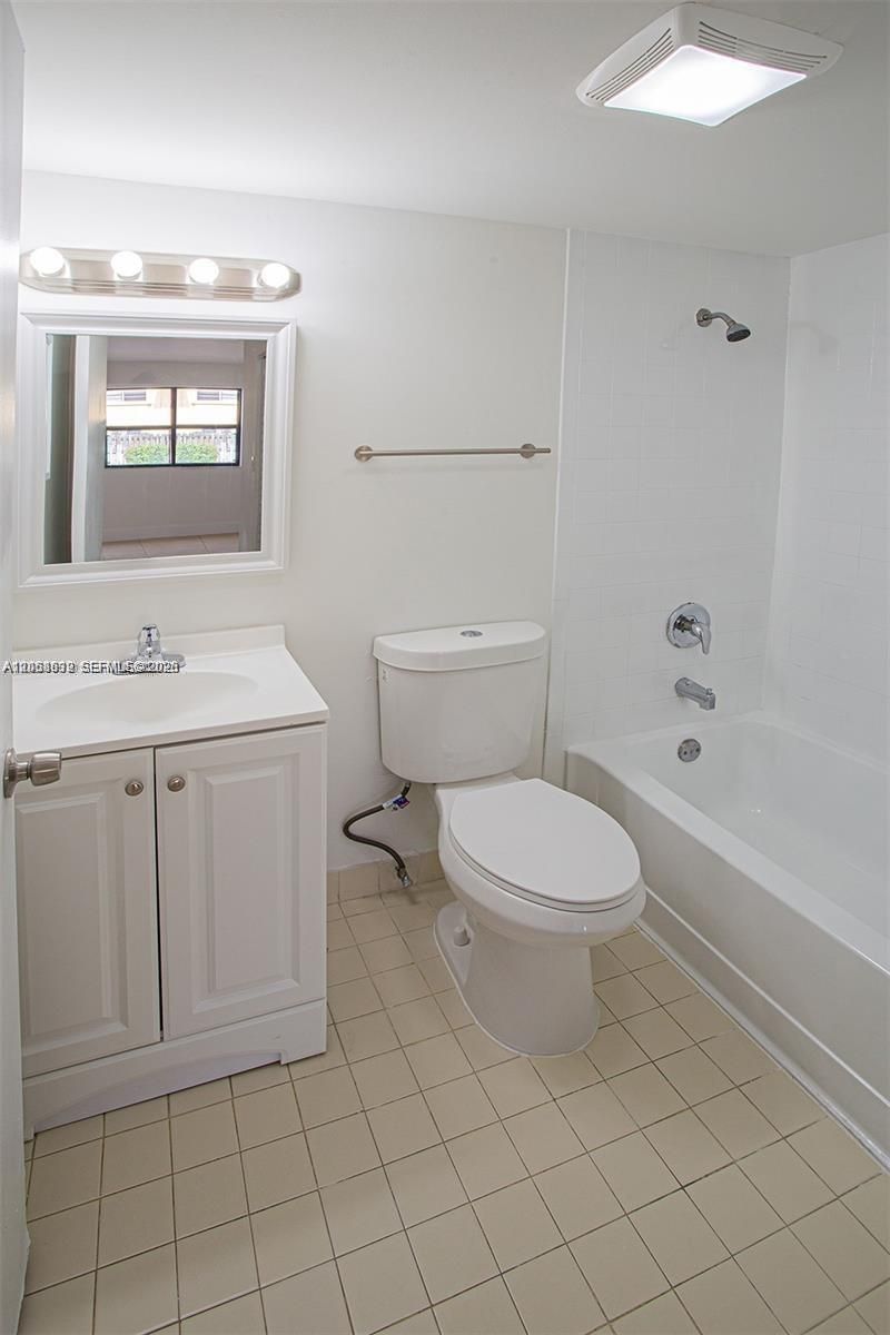 15550 SW 80th St, Unit E-102, Miami, FL 33193 Photo