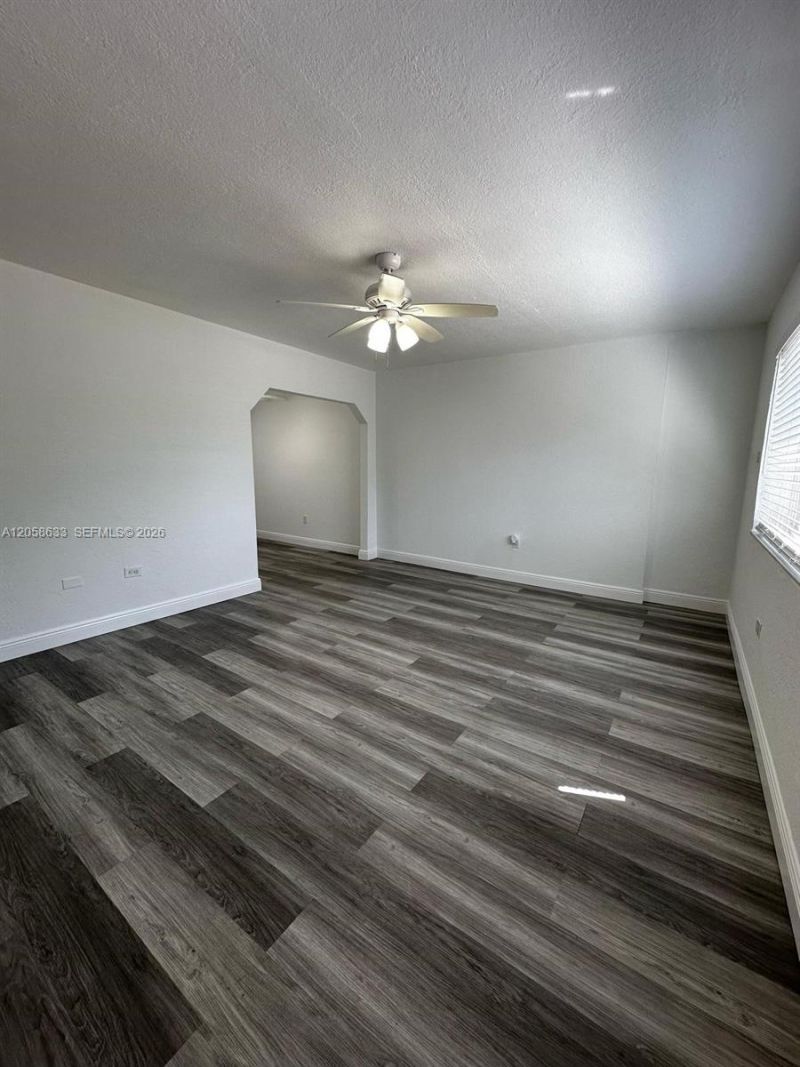 903 NE 111th St , Unit 903, Biscayne Park, FL 33161 Photo