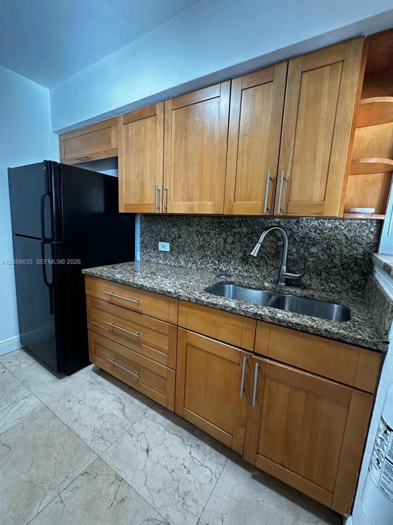 903 NE 111th St , Unit 903, Biscayne Park, FL 33161 Photo