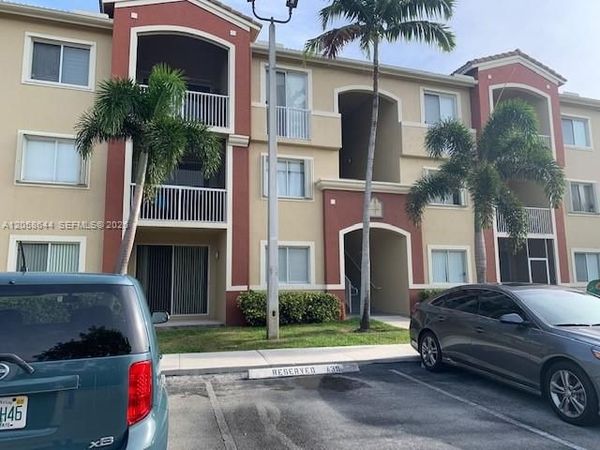 7085 Nova Dr , Unit 102, Davie, FL 33317