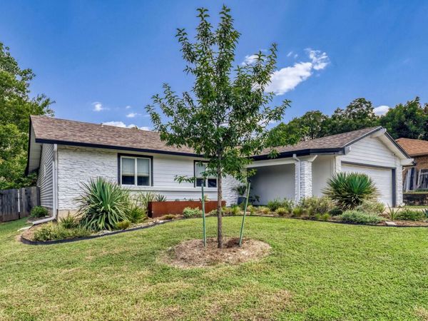 10109 Woodstock DR , Austin, TX 78753