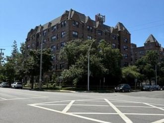 141 Woodmere Boulevard Woodmere, NY 11598
