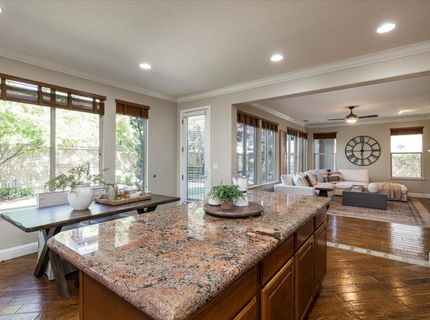 1084 Elsworth Way, Folsom, CA 95630 Photo