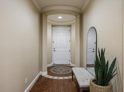1084 Elsworth Way, Folsom, CA 95630 Photo