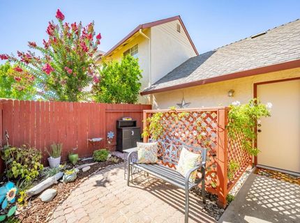3858 Olivebranch Ln, Carmichael, CA 95608 Photo