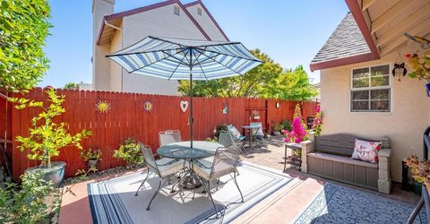 3858 Olivebranch Ln, Carmichael, CA 95608 Photo