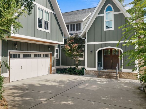 1422 Clifton Ln, Nashville, TN 37215