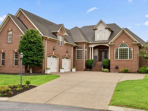 1005 Scarlet Ct , Hendersonville, TN 37075