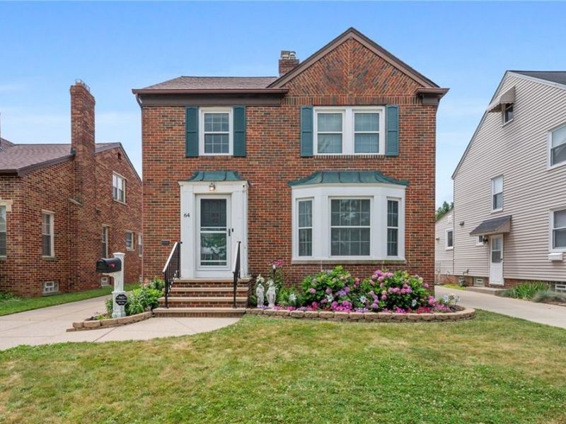 64 E 216th Street, Euclid, OH 44123 Photo 1