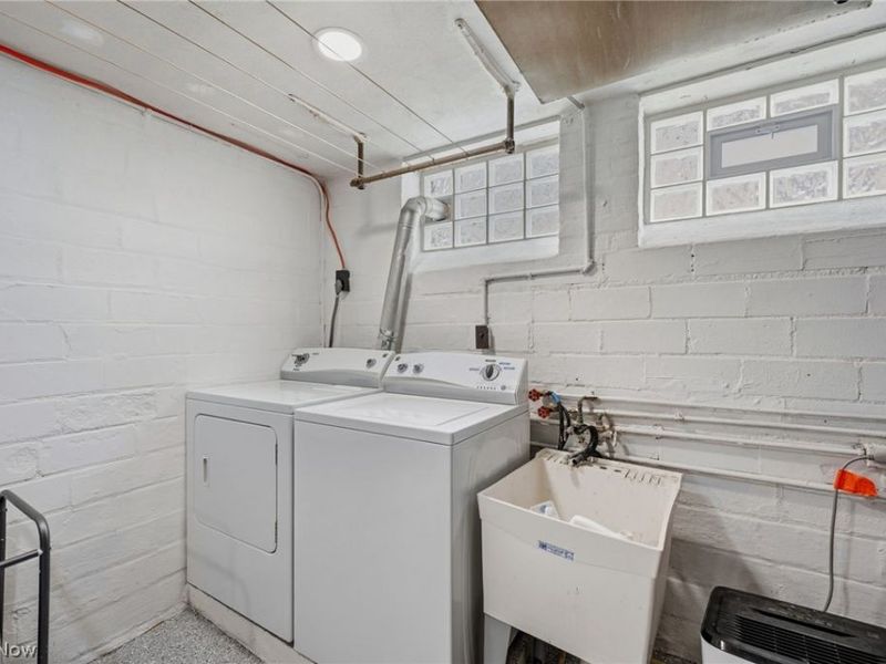 64 E 216th Street, Euclid, OH 44123 Photo 32