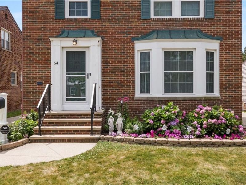 64 E 216th Street, Euclid, OH 44123 Photo 4