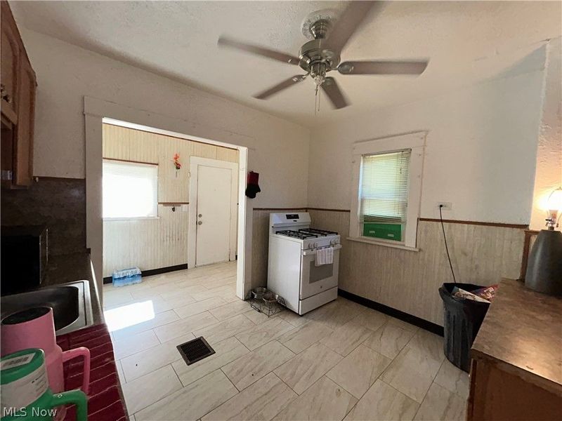 1251 E 143rd Street, East Cleveland, OH 44112 Photo 7