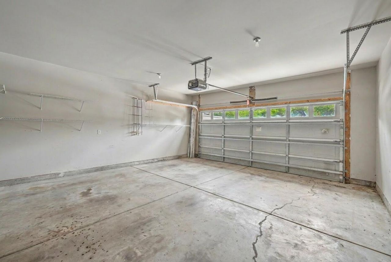 8693 Grassy Oak Trail Photo 31