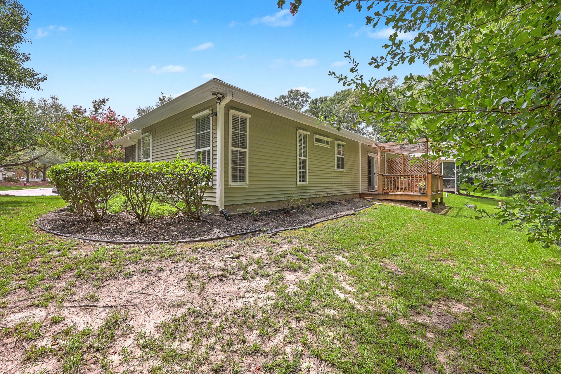 8693 Grassy Oak Trail Photo 32