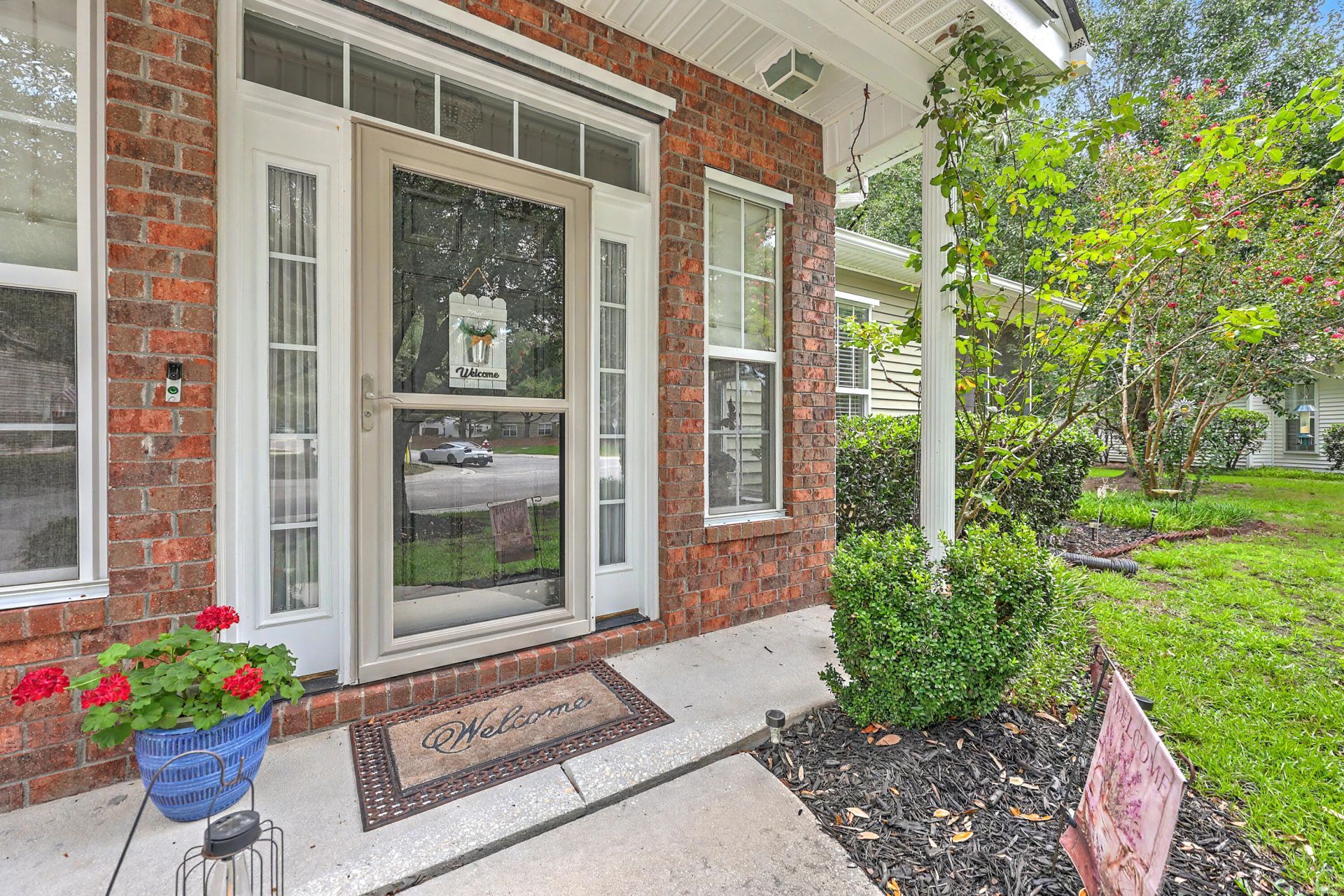 8693 Grassy Oak Trail Photo 5
