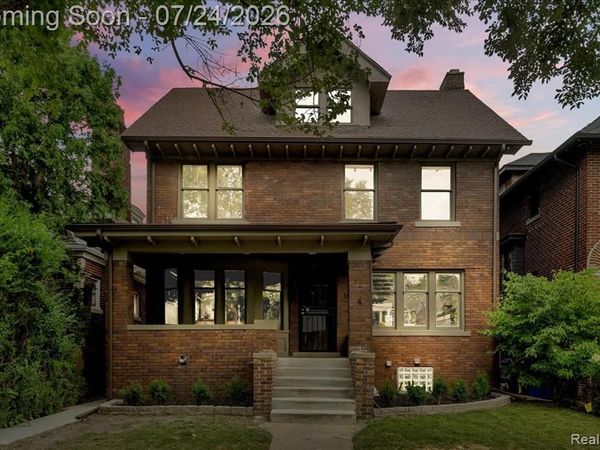 1794 Seyburn Street, Detroit, MI 48214