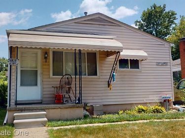 19154 Antago Boulevard, Livonia, Mi 48152