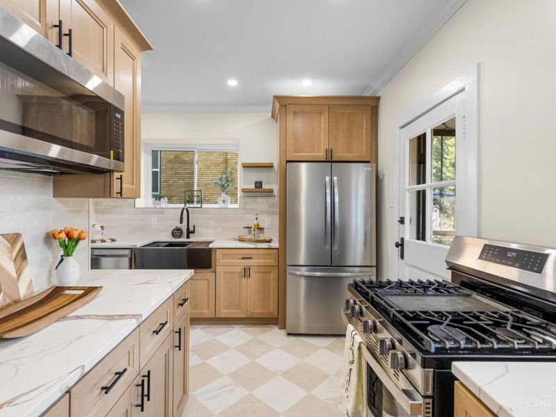 3129 Penrose Place, Cincinnati, OH 45211 Photo 17