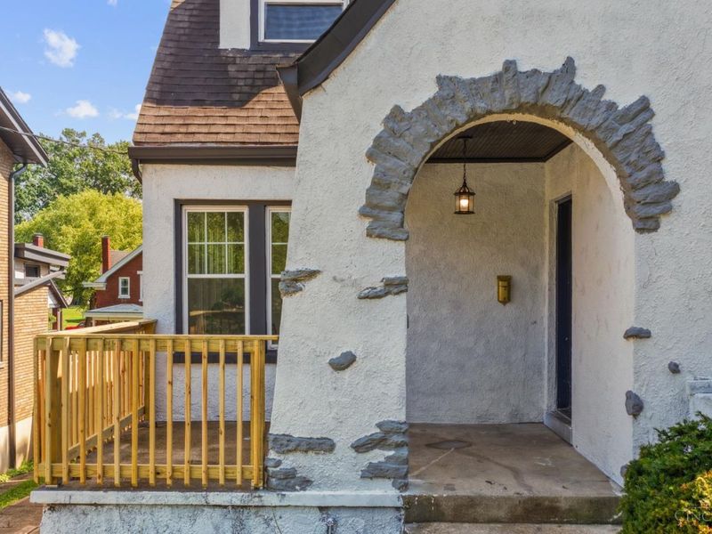 3129 Penrose Place, Cincinnati, OH 45211 Photo 5