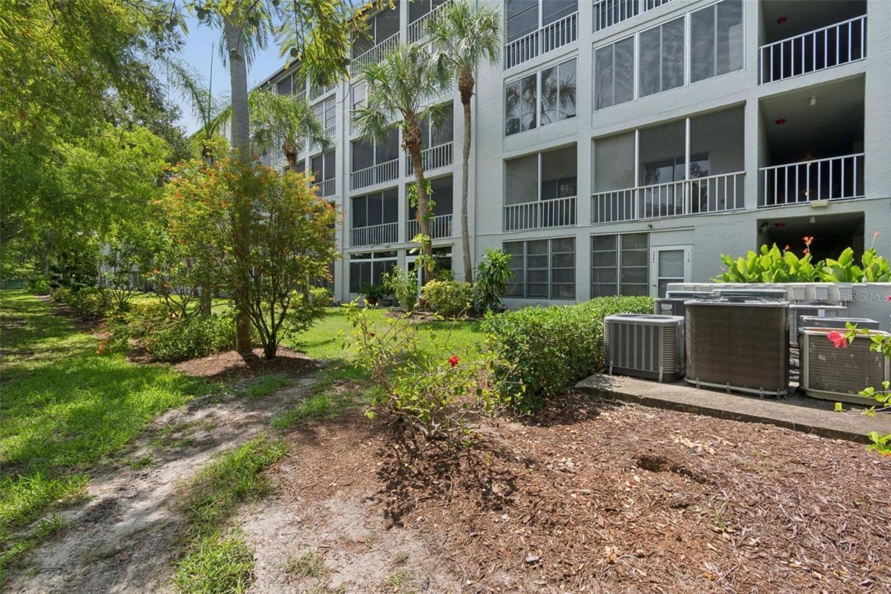 3074 Lake Bayshore Dr, Unit O-120, Bradenton, FL 34205 Photo