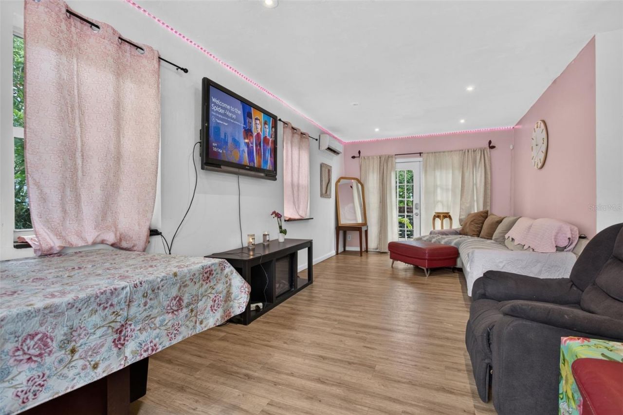 732 NW 18th Street, Fort Lauderdale, FL 33311 Photo