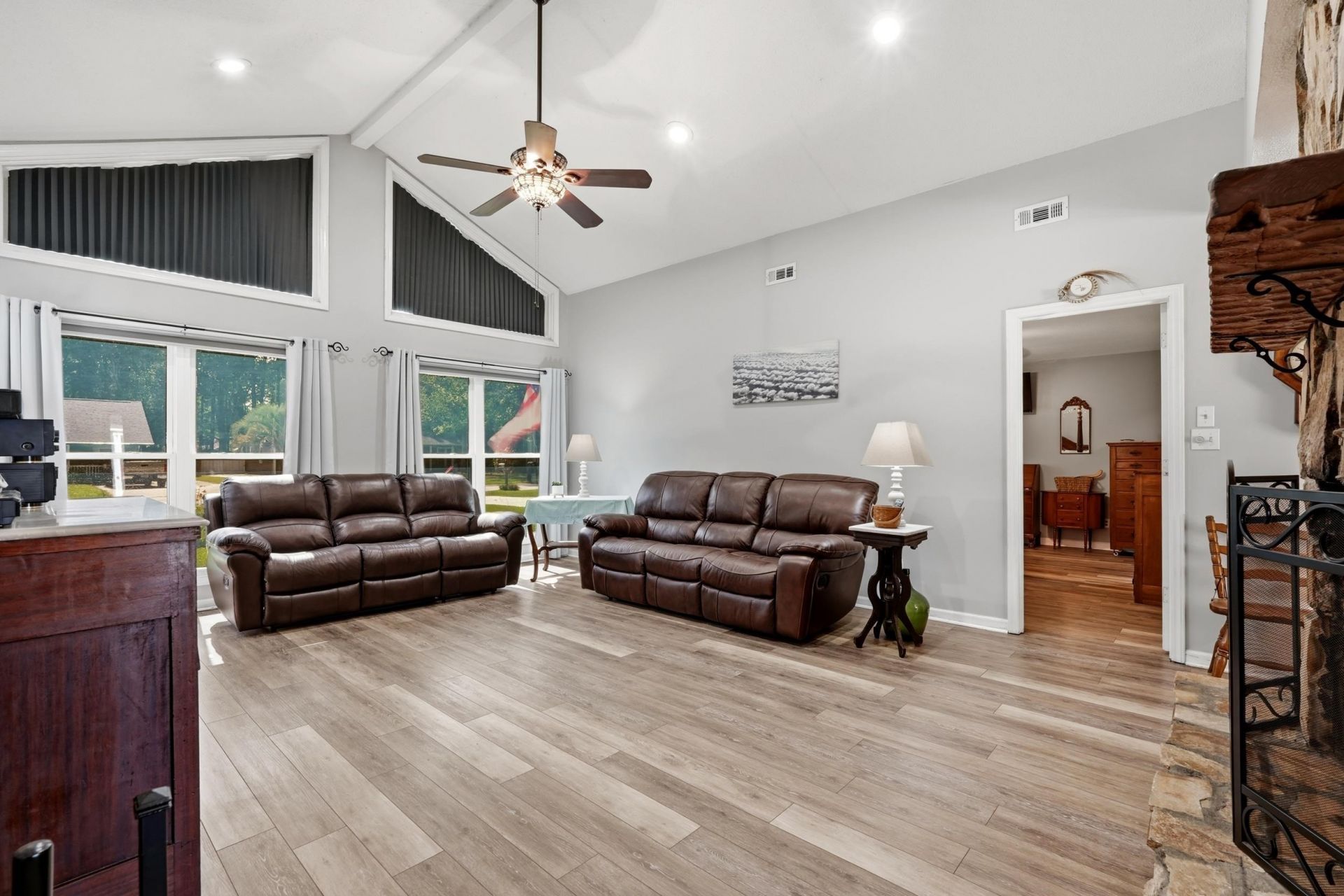 173 Brookgate Dr. Photo 10