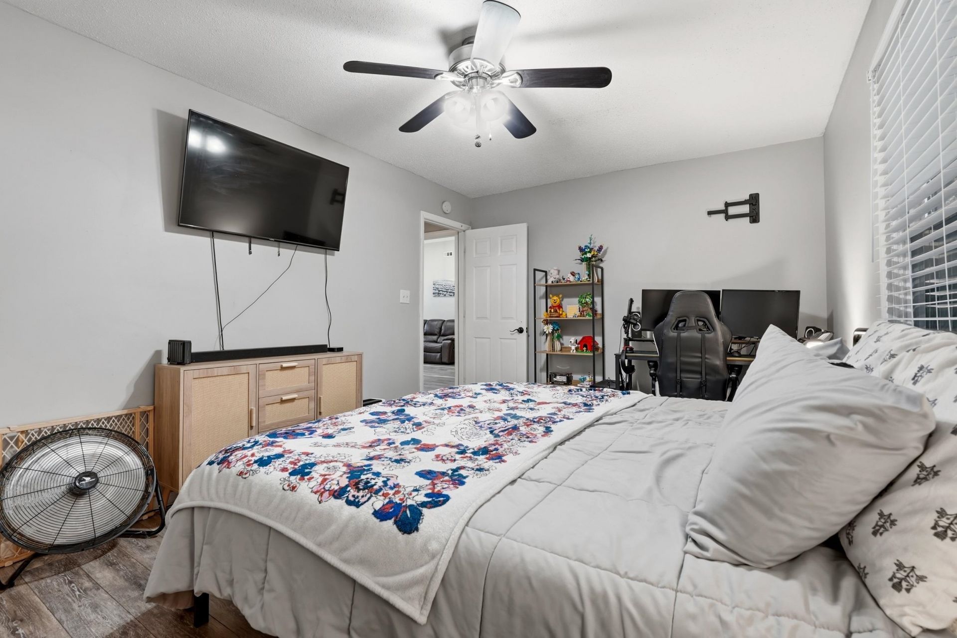 173 Brookgate Dr. Photo 24