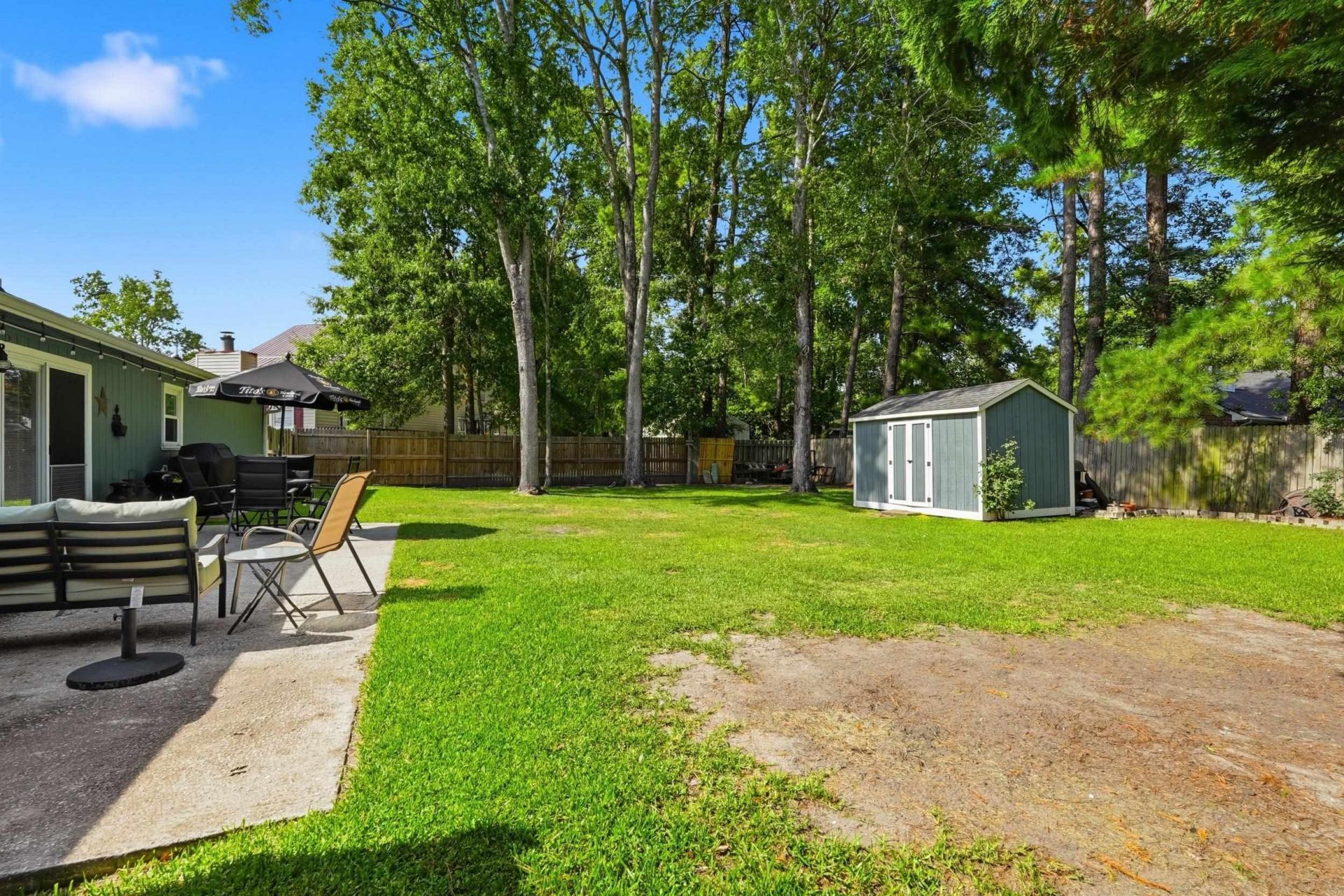 173 Brookgate Dr. Photo 33
