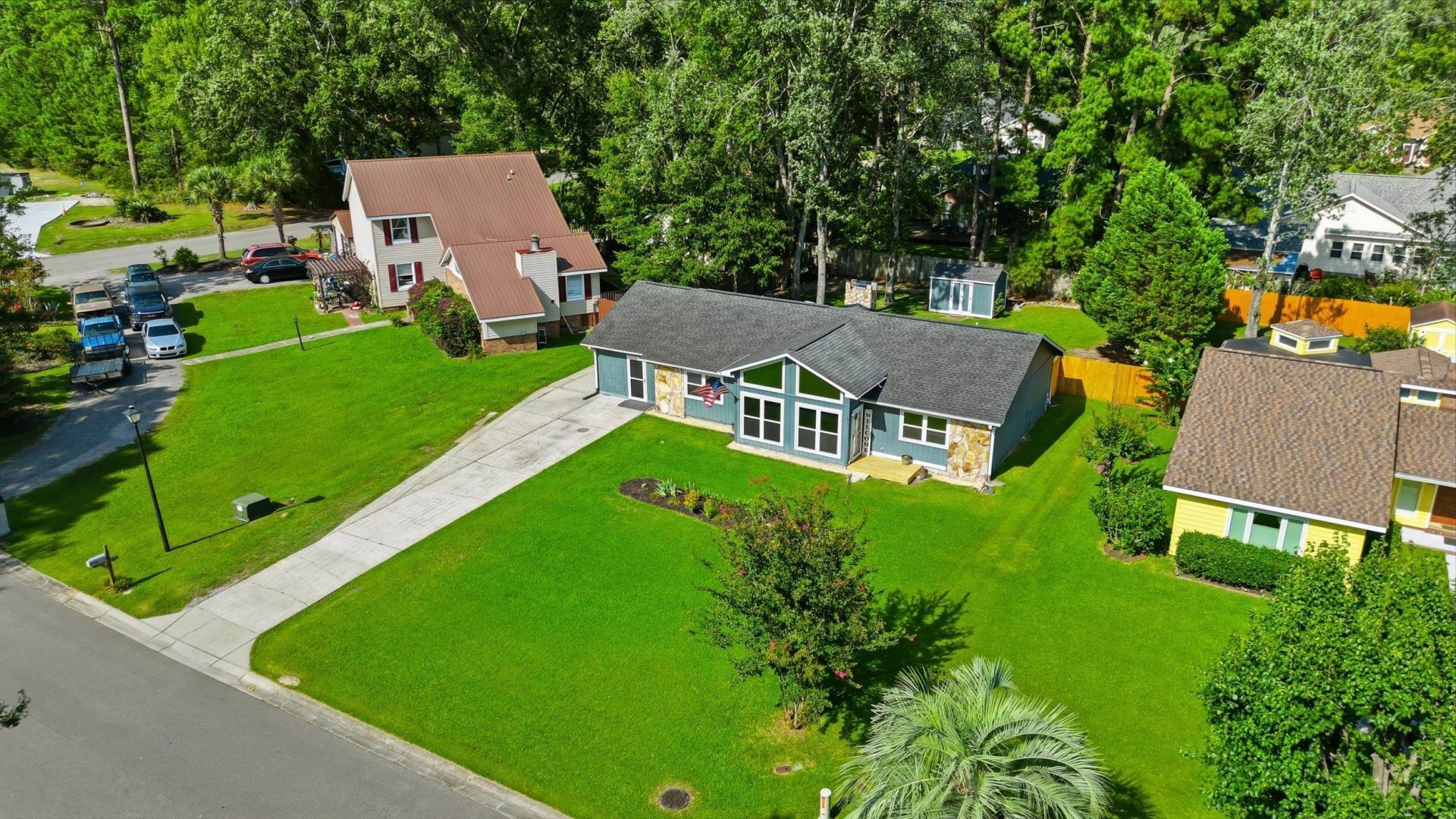 173 Brookgate Dr. Photo 40
