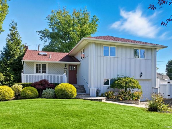 17 Willben Lane , Plainview, NY 11803