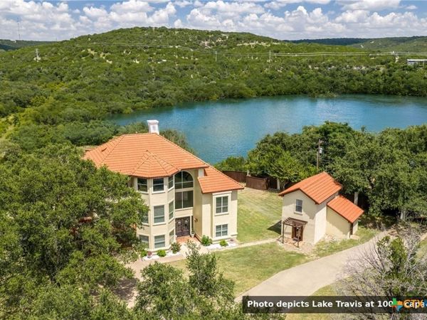 10211 Middle Darleen , Leander, TX 78641