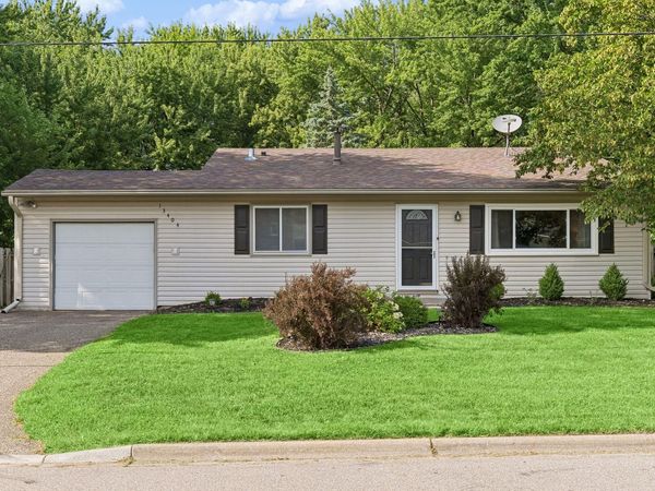 13404 Arthur Street W, Minnetonka, MN 55305