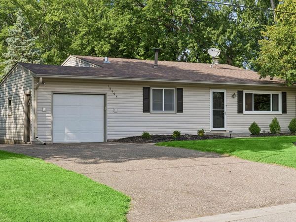 13404 Arthur Street W, Minnetonka, MN 55305