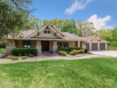 18677 Ponderosa Court, Eden Prairie, MN 55347