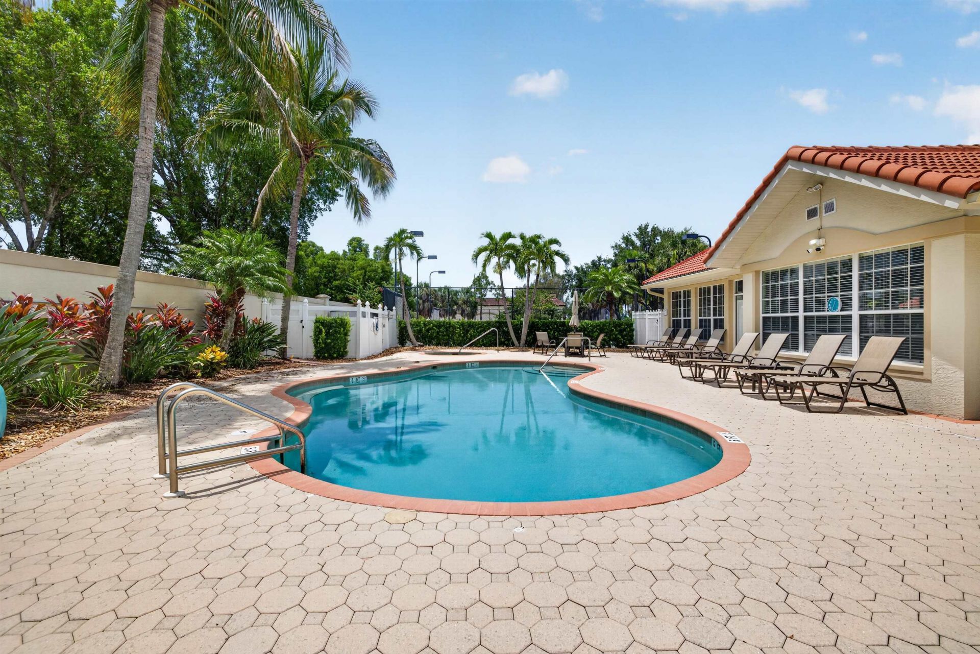 15159 Oxford Cv, Unit 2502, Fort Myers, FL 33919 Photo