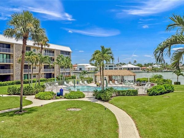3000 Gulf Shore BLVD N, Unit 213, NAPLES, FL 34103